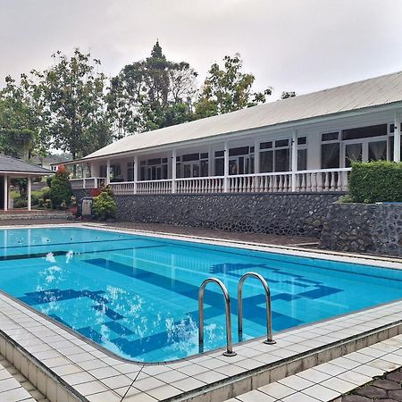 Reddoorz Resort At Tridaya Cisarua Puncak Εξωτερικό φωτογραφία