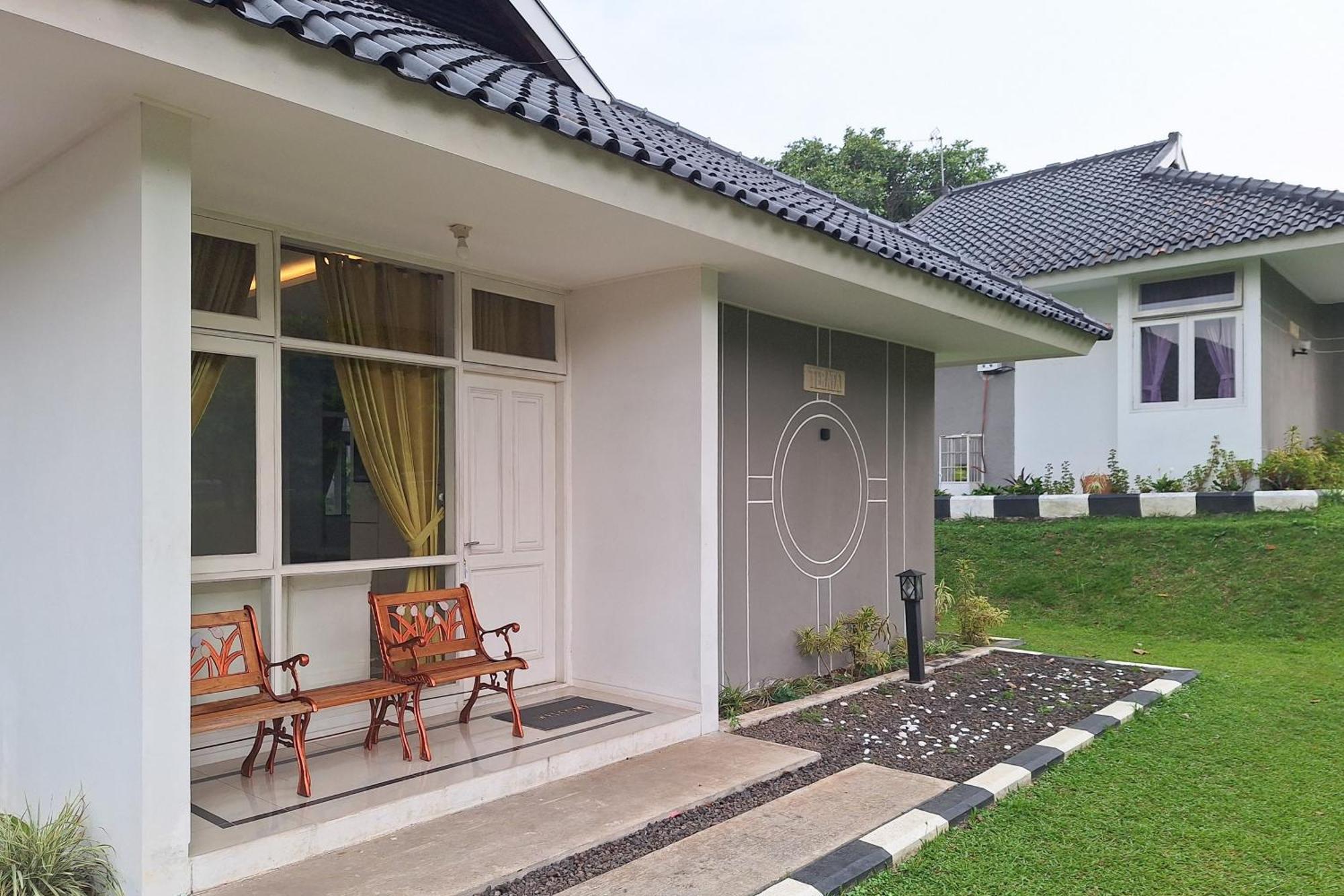 Reddoorz Resort At Tridaya Cisarua Puncak Εξωτερικό φωτογραφία